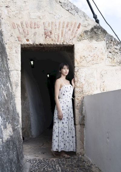 情妇玛侬1981-磁力链高清完整版在线