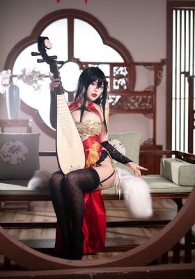 闪婚后成了隐藏首富的心尖宠-日韩资源神马在线观看