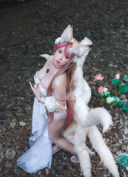 鬼玩人第一季-超前点播电影免费在线